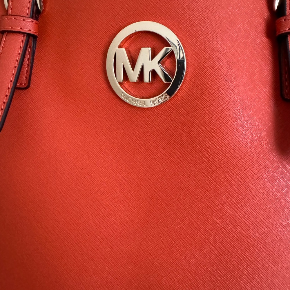 Michael Kors tote